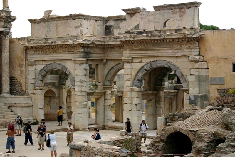 Ephesus Terrace Houses tour